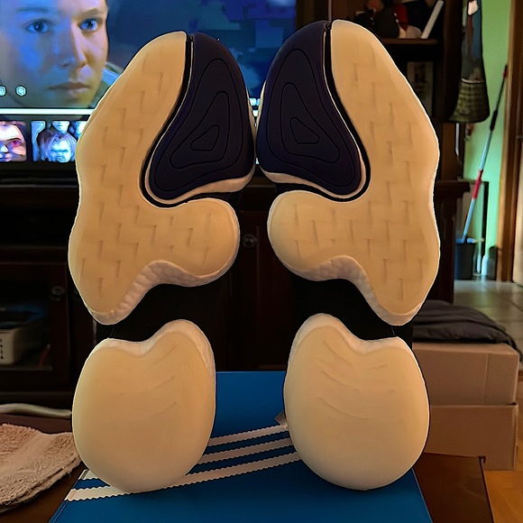 Adidas size 12 Crazy BYW (Boost You Wear) - Picture 3 of 4